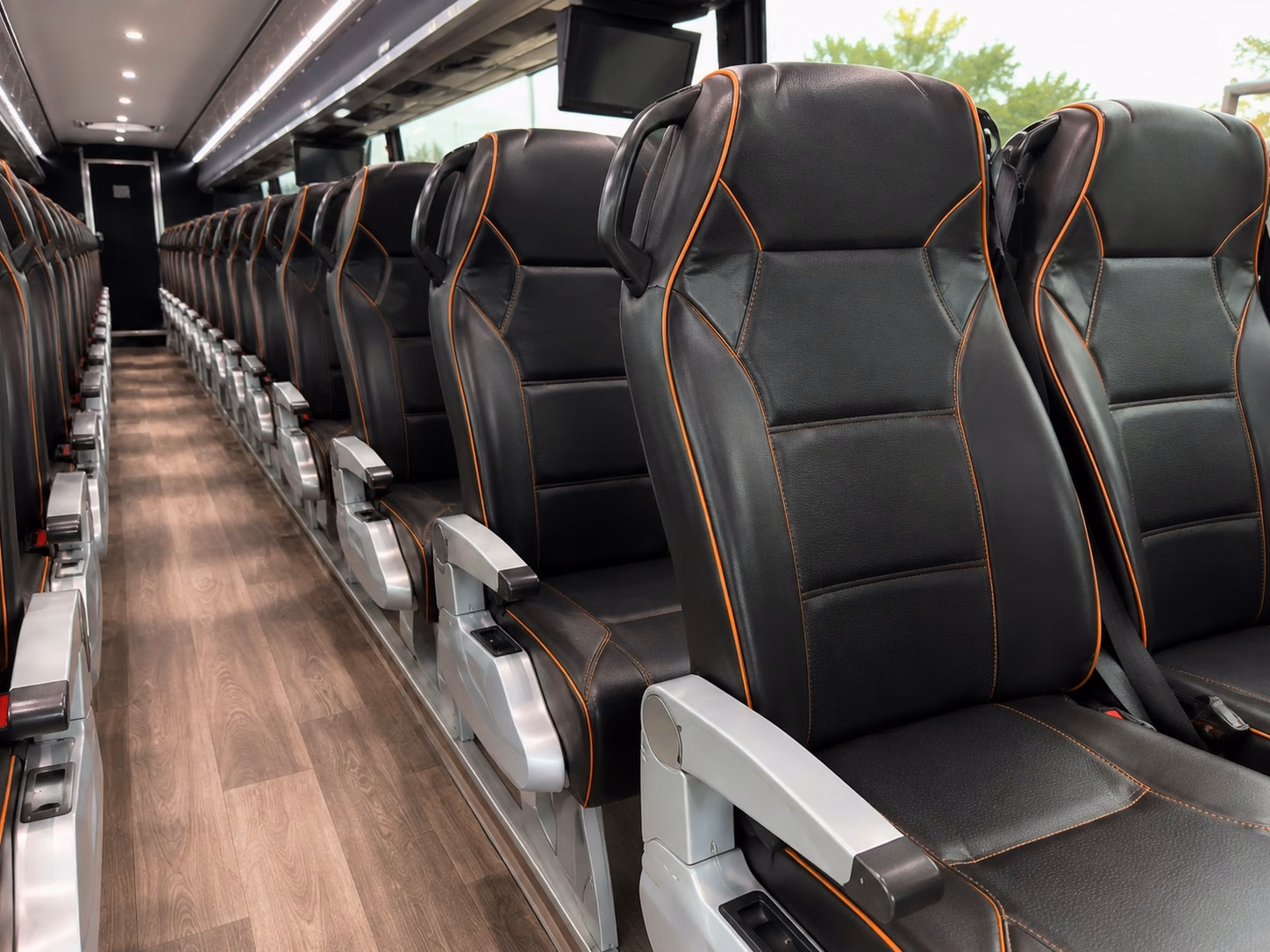 race day and endurance event shuttles in the st louis metro area